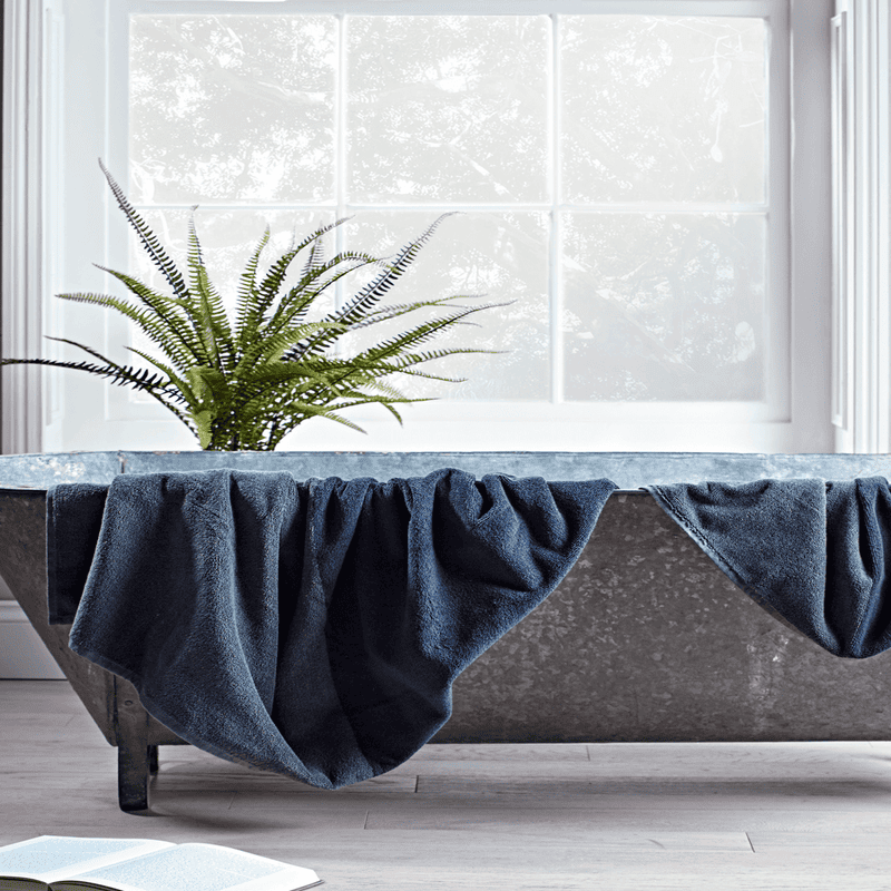 Two tone bath towels 2025