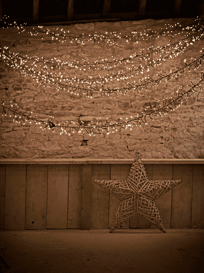 The Ultimate Outdoor Twinkle Light Garland