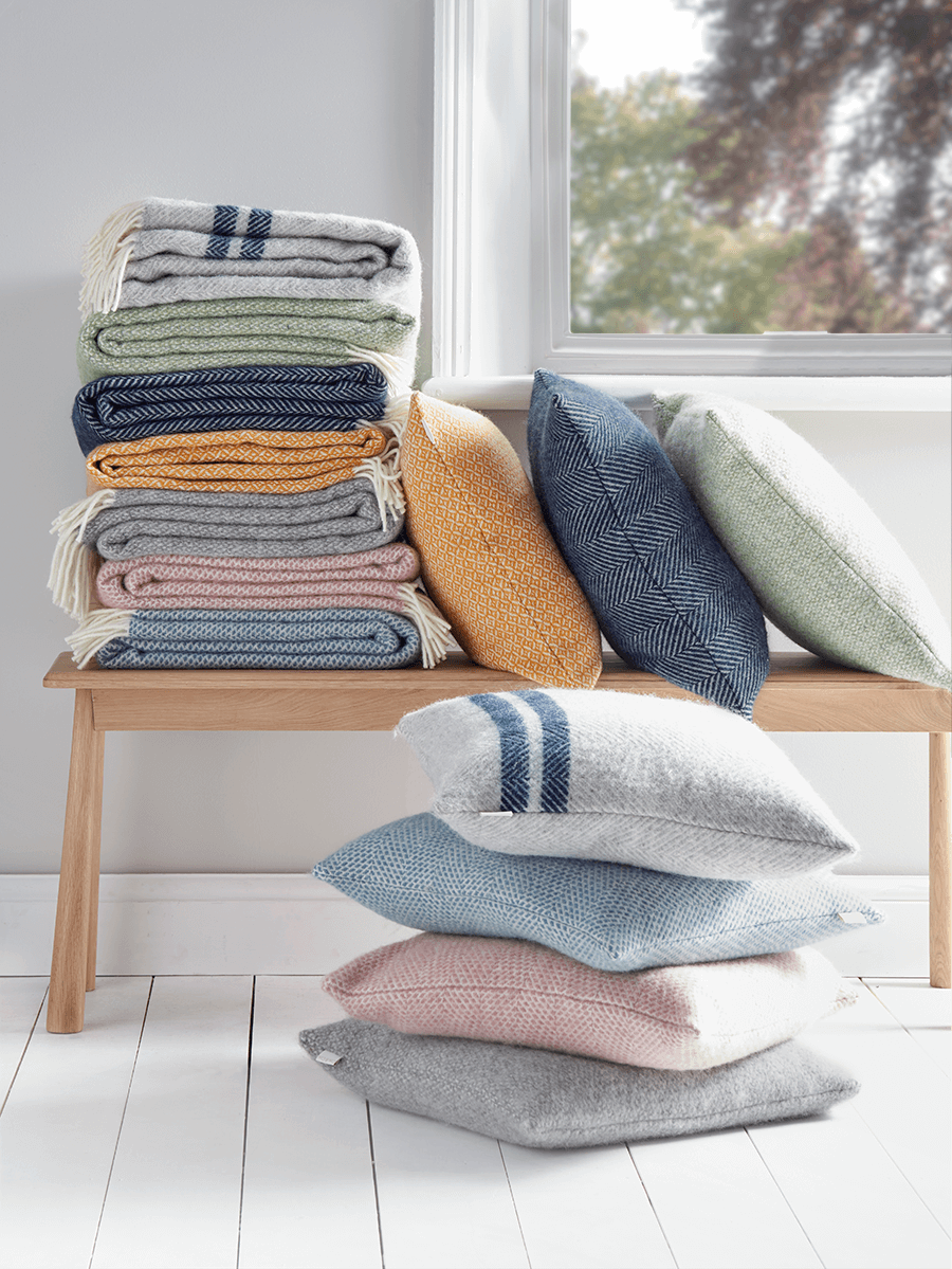 Soft Wool Throw - Sage
