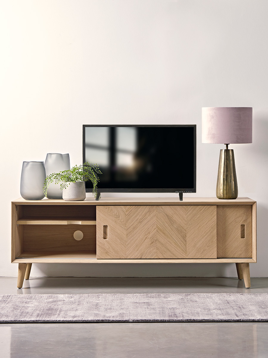 Product photograph of Chevron Oak Media Unit from Cox and Cox.