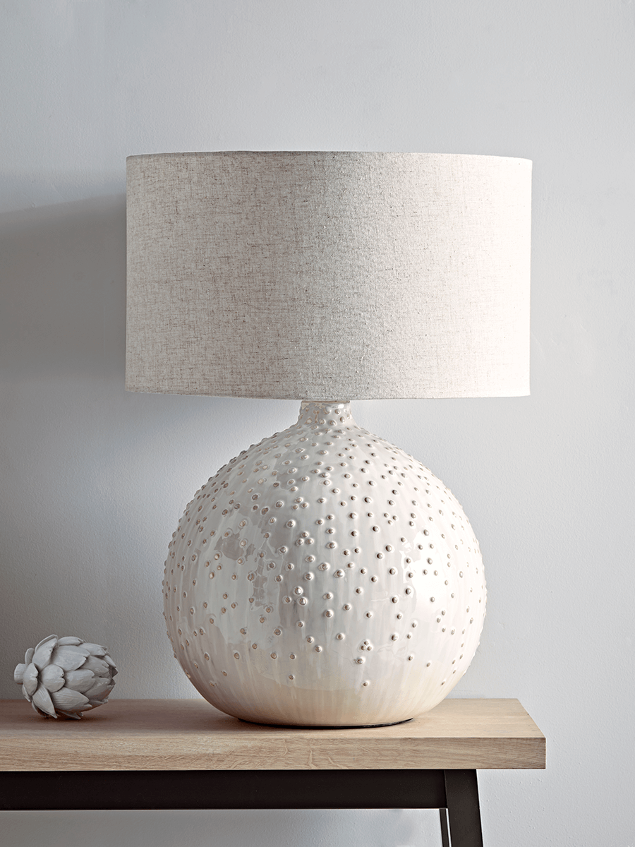 Photo of Glazed dots table lamp - white