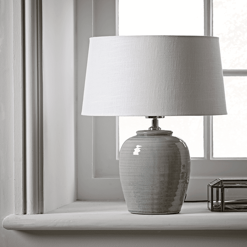 Silver store crackle lamp