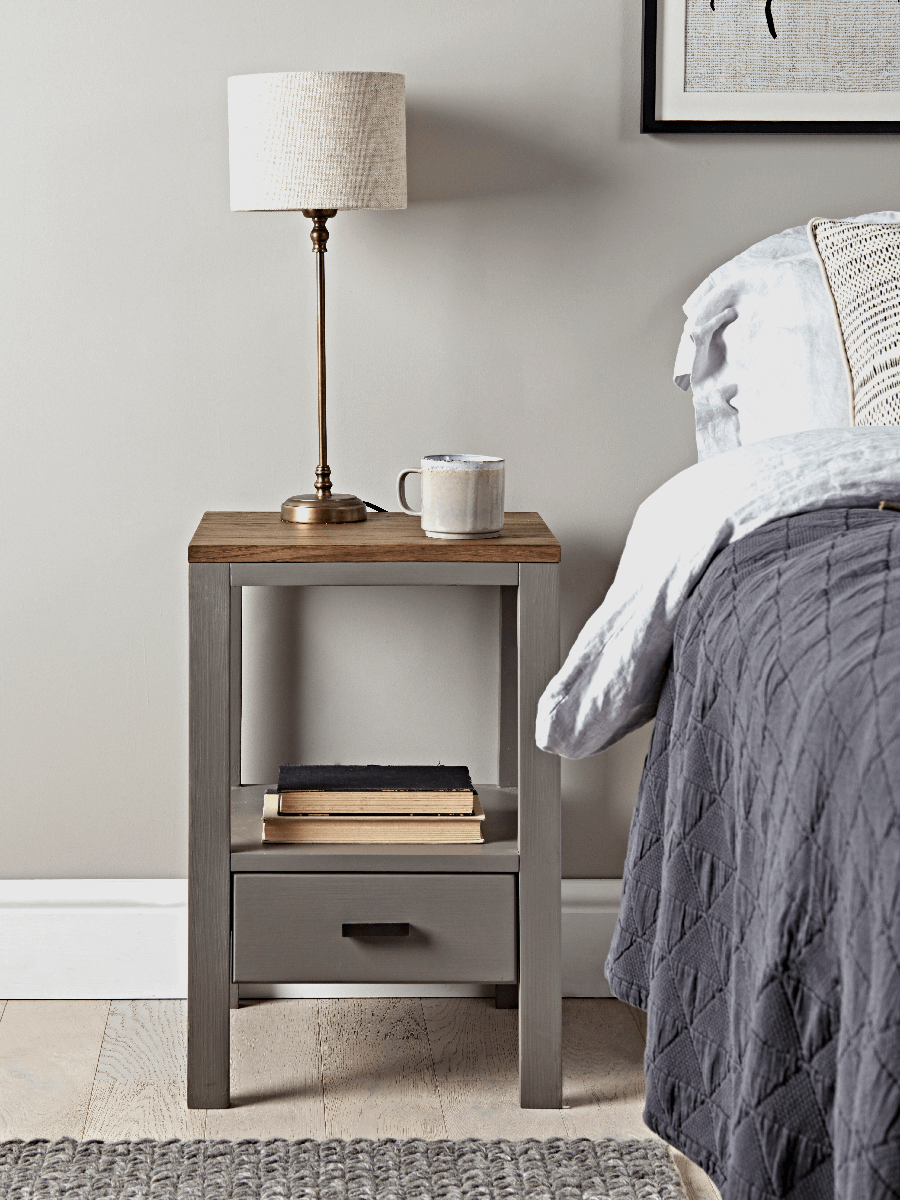 

Sora Bedside Table