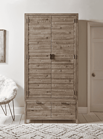 Bay Wardrobe