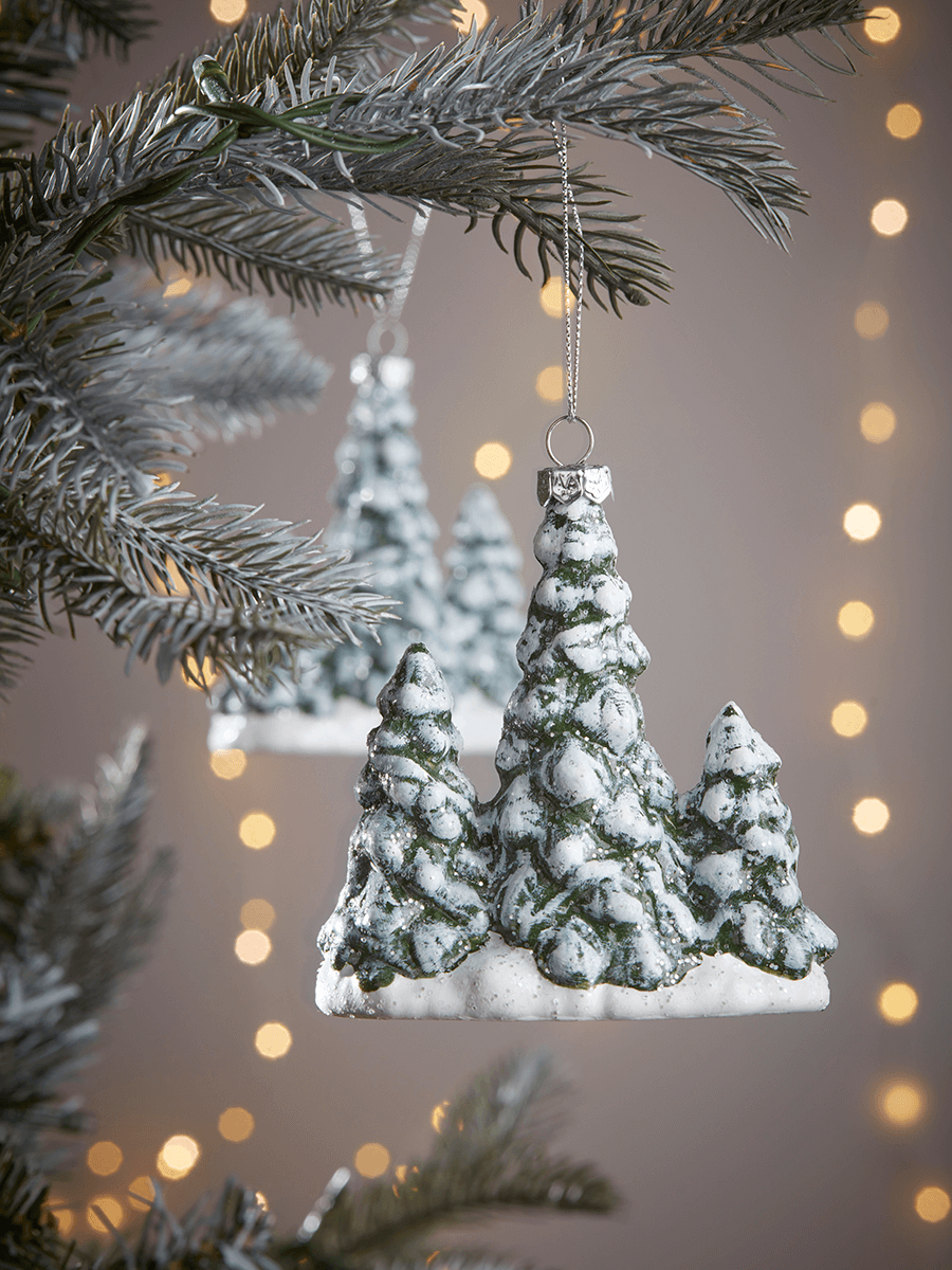 

Six Fir Tree Cluster Baubles