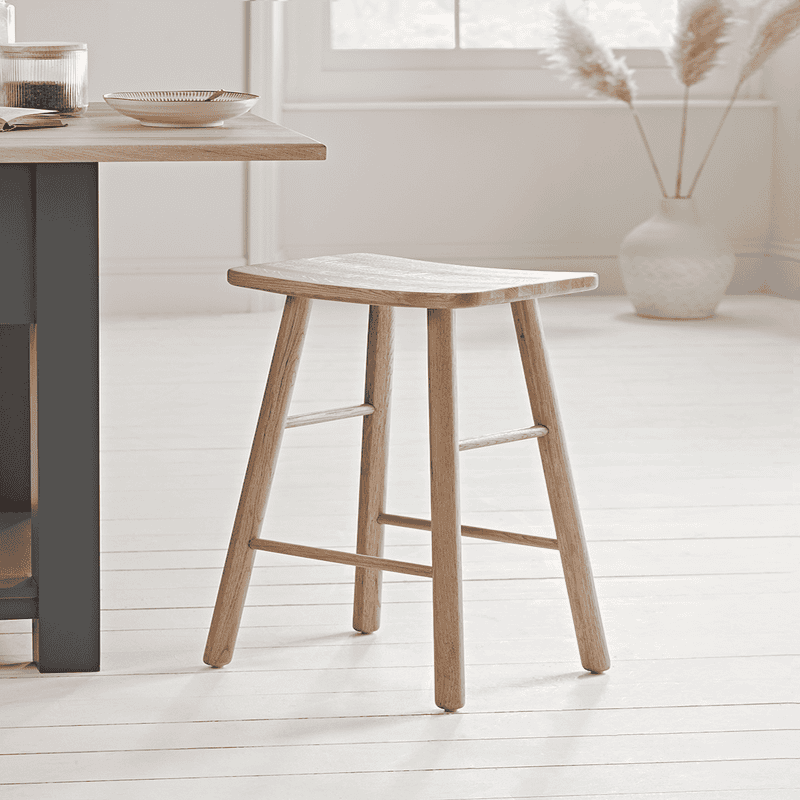 Curved stools outlet