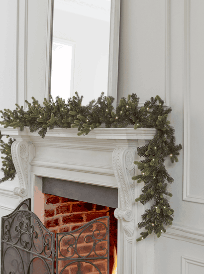 Young Pine Pre-Lit Garland