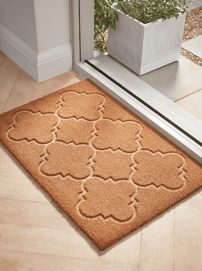 Embossed Quatrefoil Doormat - Large