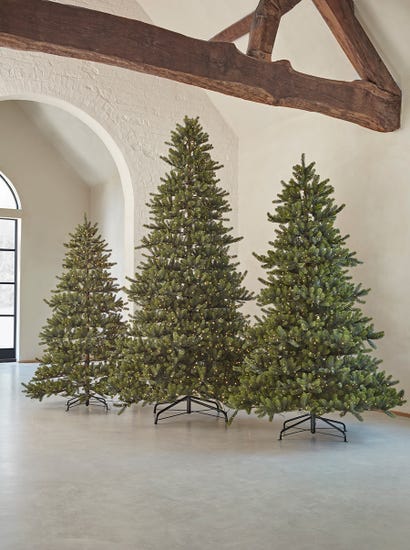 Indoor Outdoor Fabulous Pre-Lit Pine Tree 