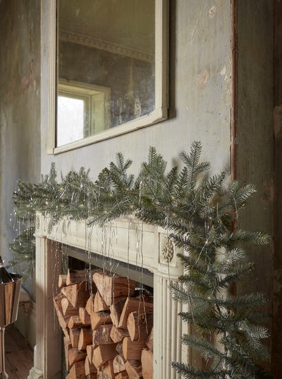 Dusky Pine Pre-Lit Garland