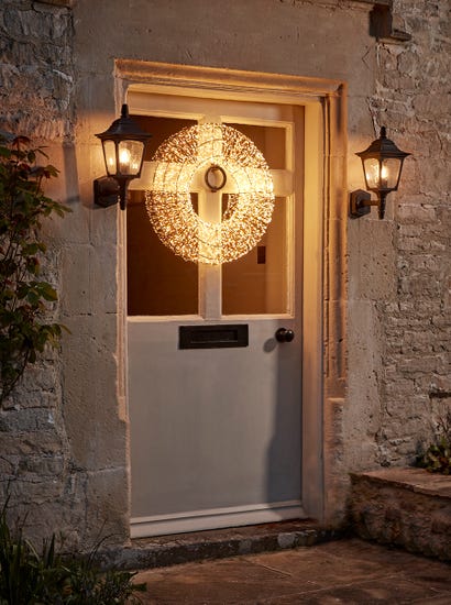 Super Lights Outdoor Wreath