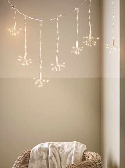 Extendable Twinkling Curtain Lights - Fireworks