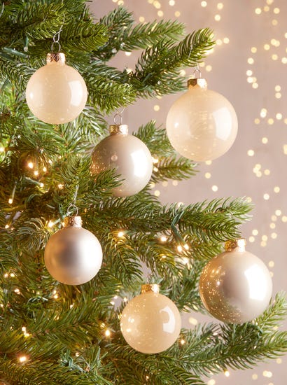Glass Bauble Selection Box - Pearl