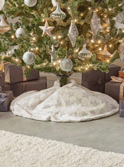Festive Stars Fleecy Tree Skirt