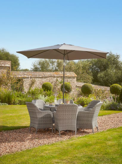 Bourton Circular Dining Set