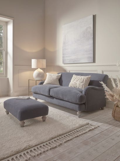 Reine Sofa