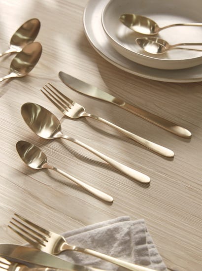 Sixteen Piece Cutlery Set - Gold