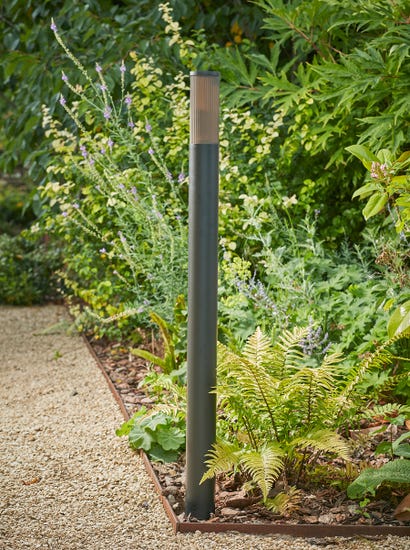 Outdoor Round Ribbed Path Light