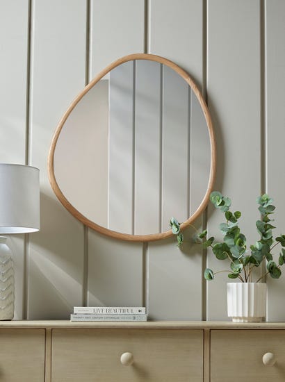 Rae Mirror