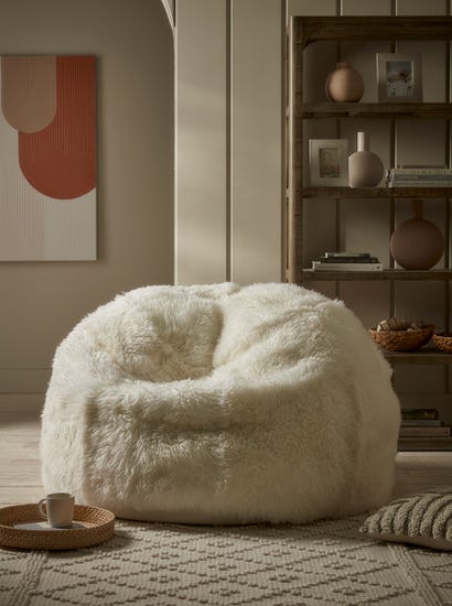 Oversized Curly Sheepskin Beanbag -Ivory