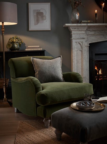 Reine Armchair