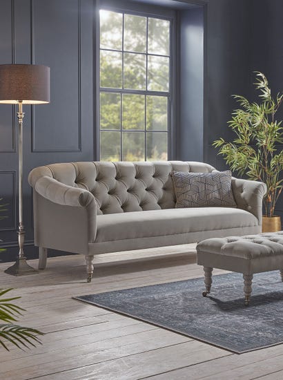 Domme Sofa