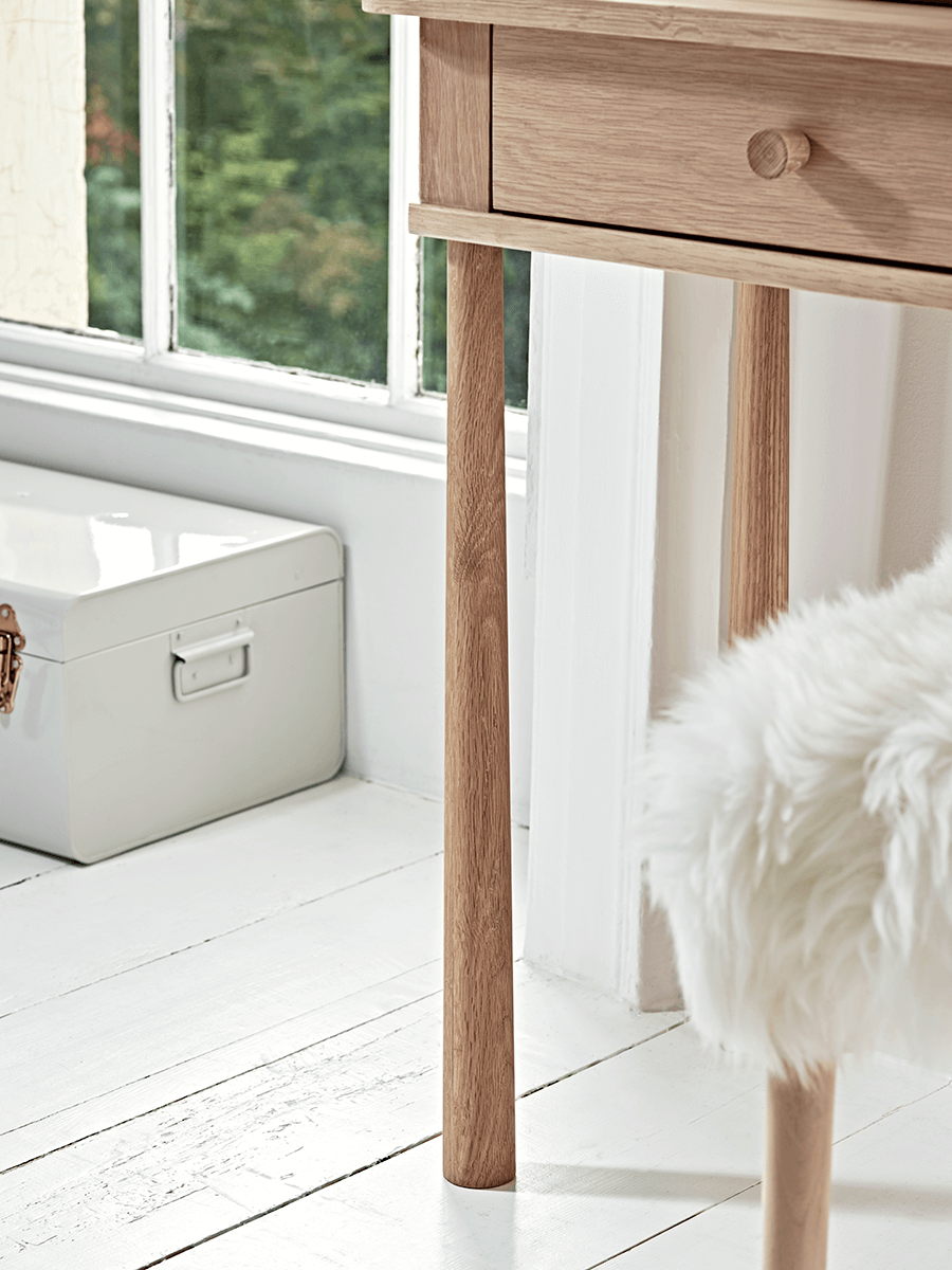 Product photograph of Bergen Oak Dressing Table - Natural from Cox and Cox.