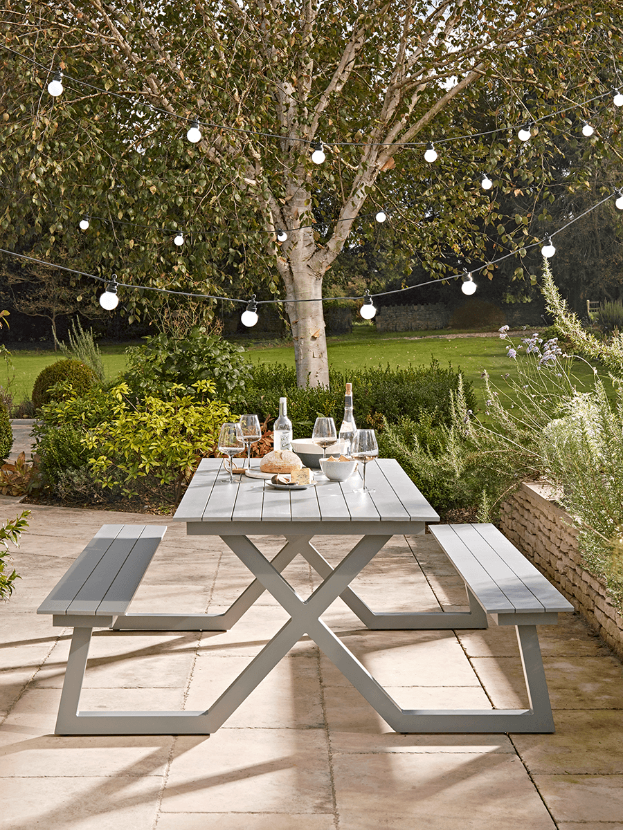 Fabulous Extendable Globe Festoon Lights