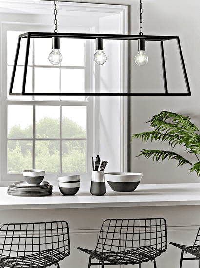 Large Metal Trapeze Pendant - Black