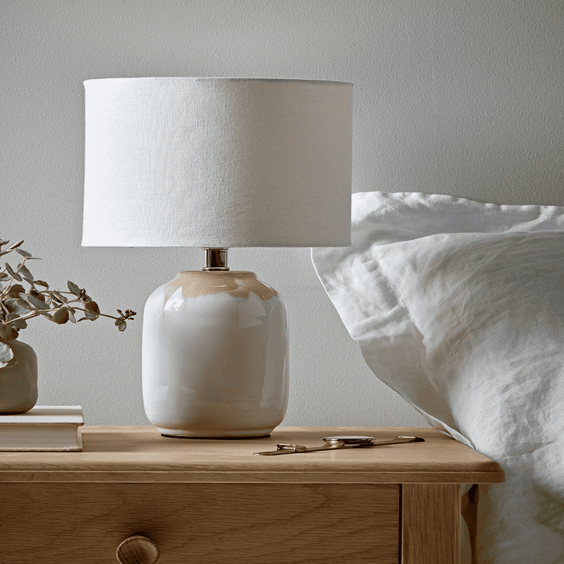 Ceramic nightstand outlet lamps