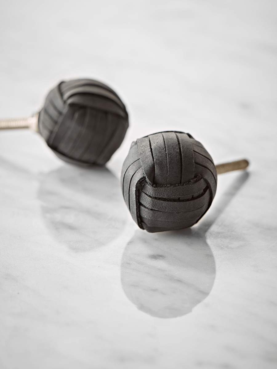 Photo of Leather knob - black