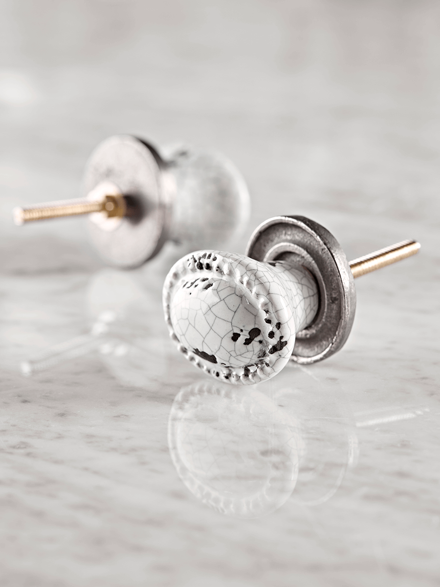 

Crackle Glaze Oval Knob