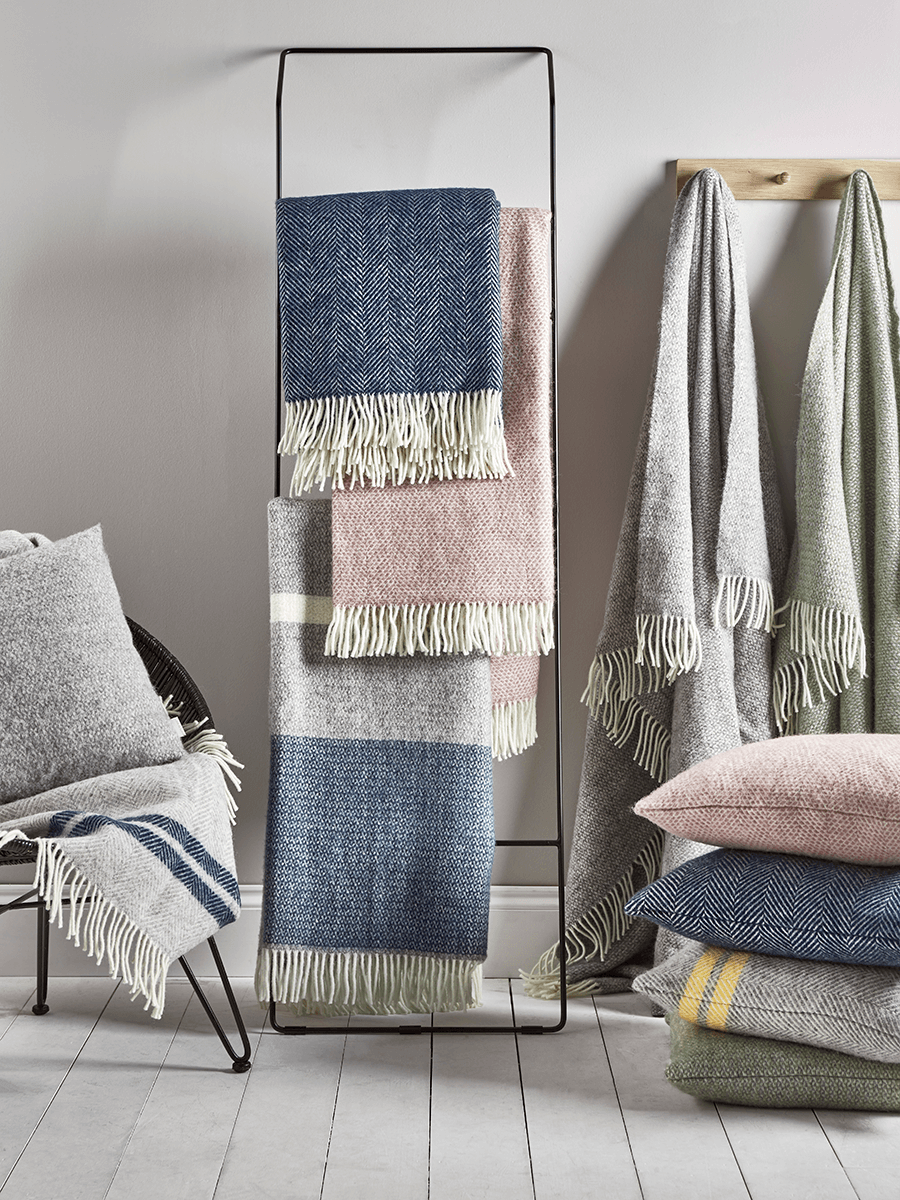 Soft Wool Throw - Sage