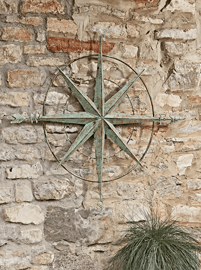 Outdoor Distressed Compass