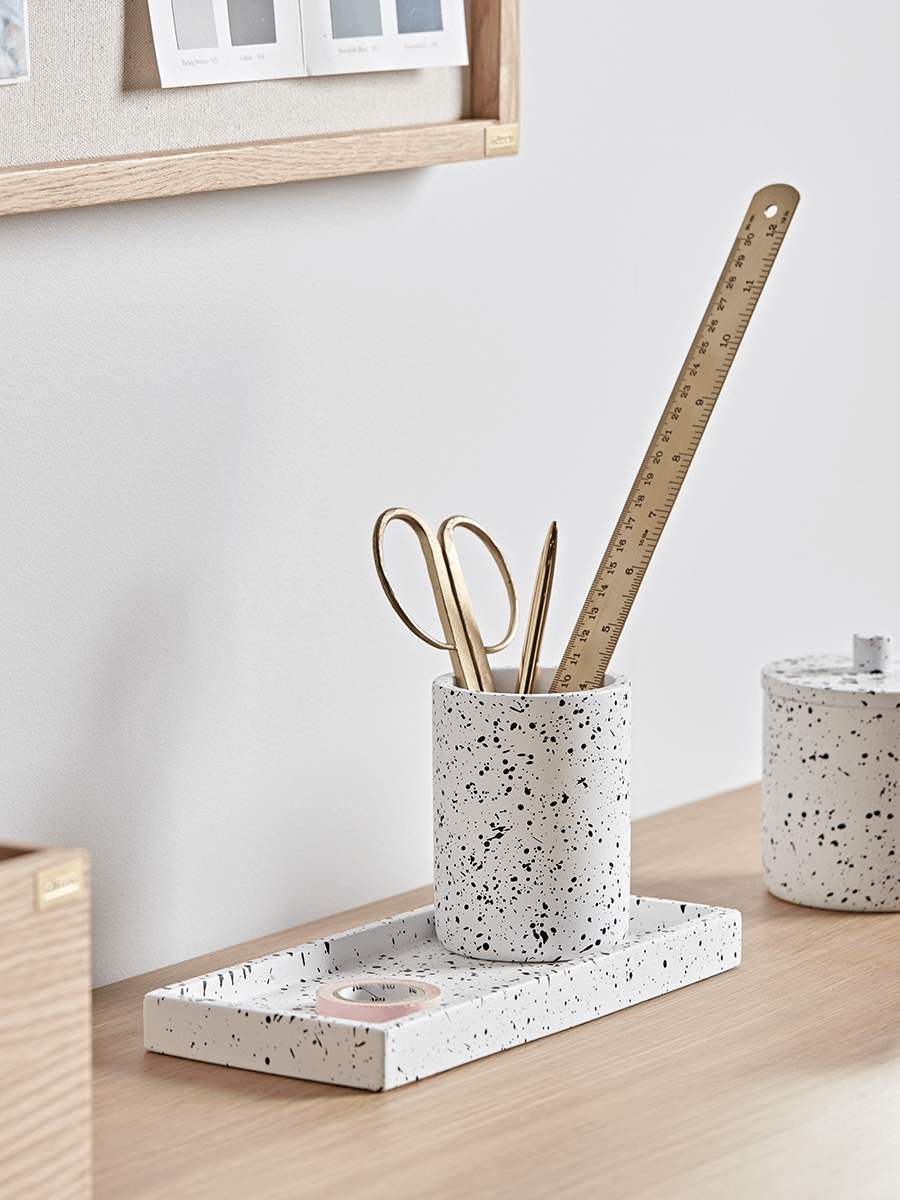 

Black Splatter Concrete Pot