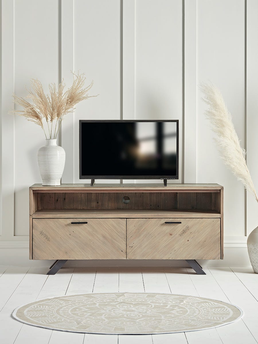 Product photograph of Salcombe Media Unit from Cox and Cox