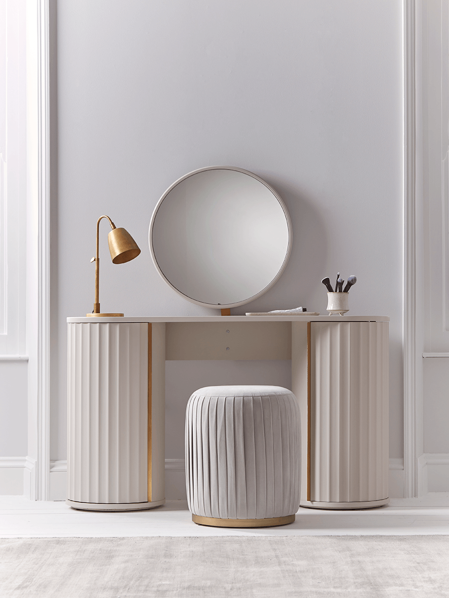 

Ela Dressing Table