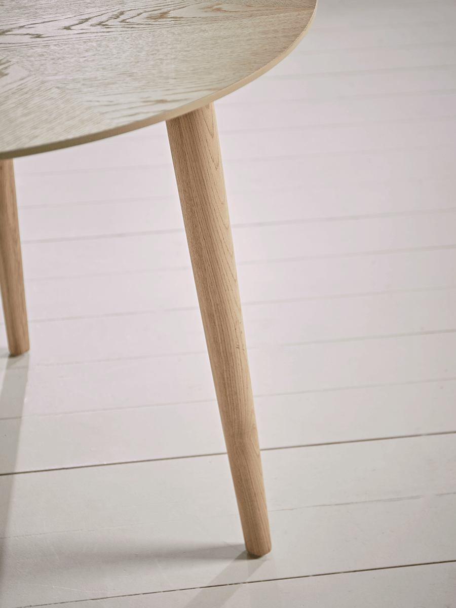 Chevron Oak Dining Table - Round