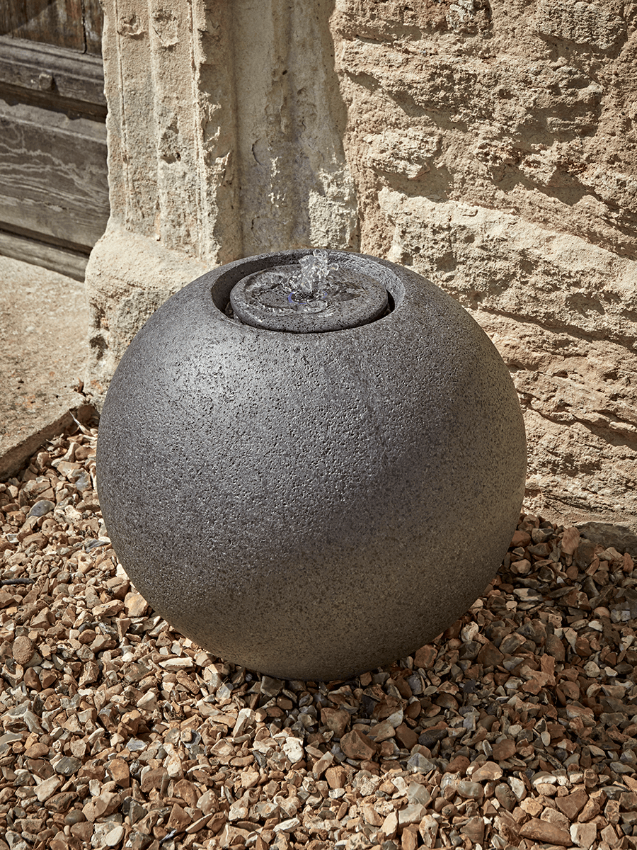 

Sphere Water Feature
