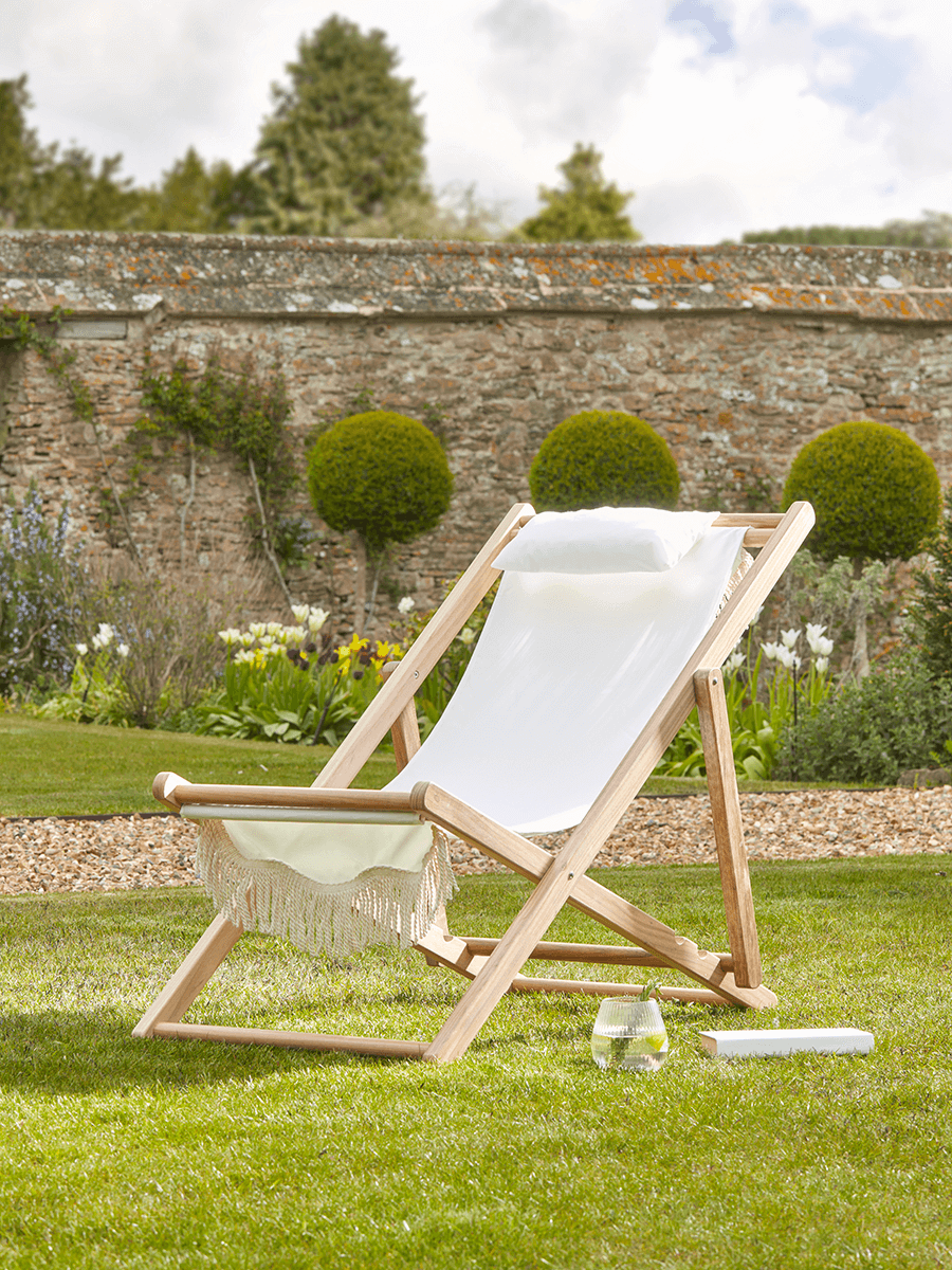 Fringed Deck Chair - Antique White