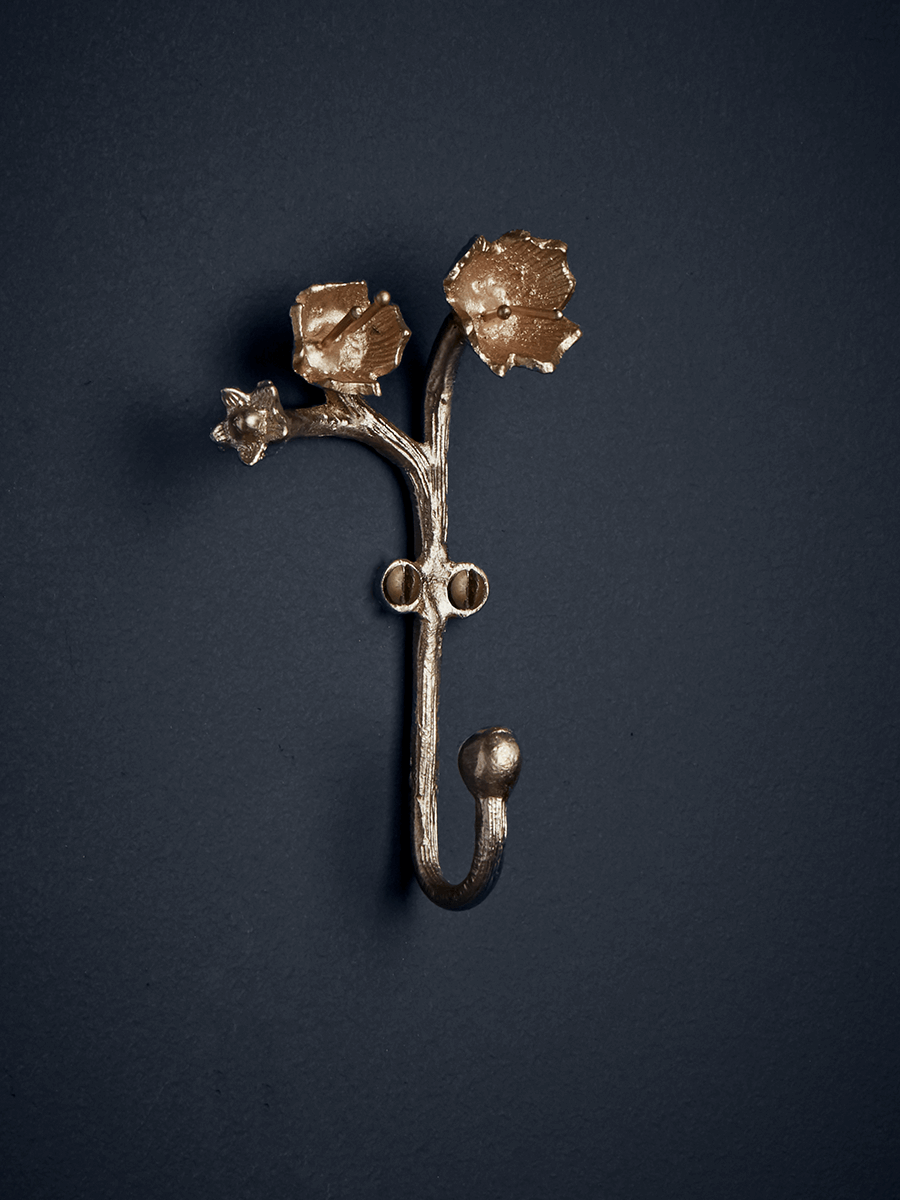 

Solid Brass Elegant Blossom Hook