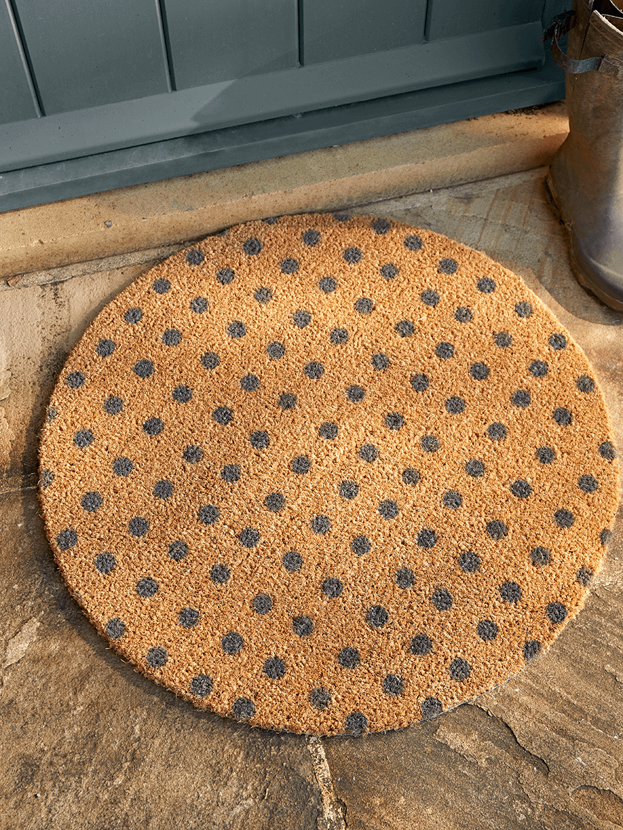 

Grey Dotty Circle Doormat