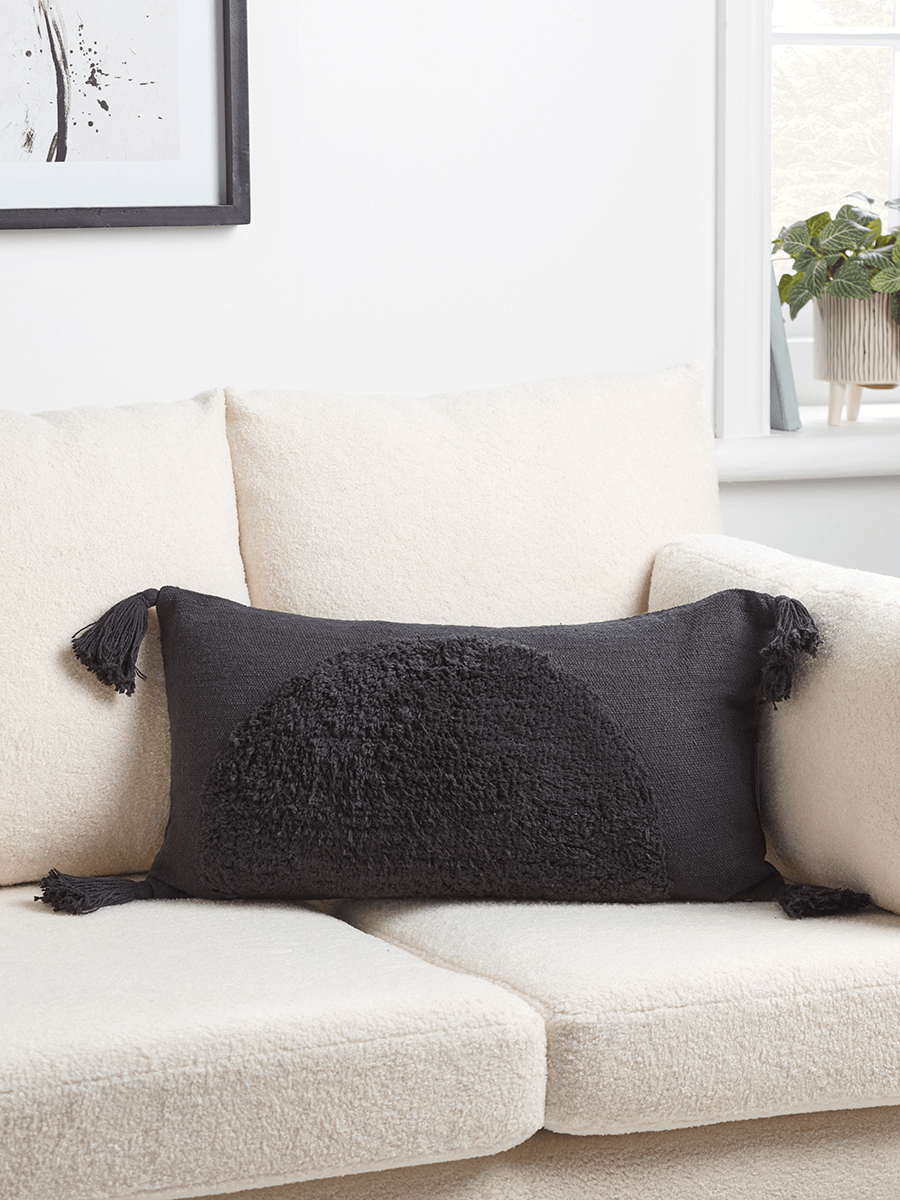 

Textured Sun Cushion - Black