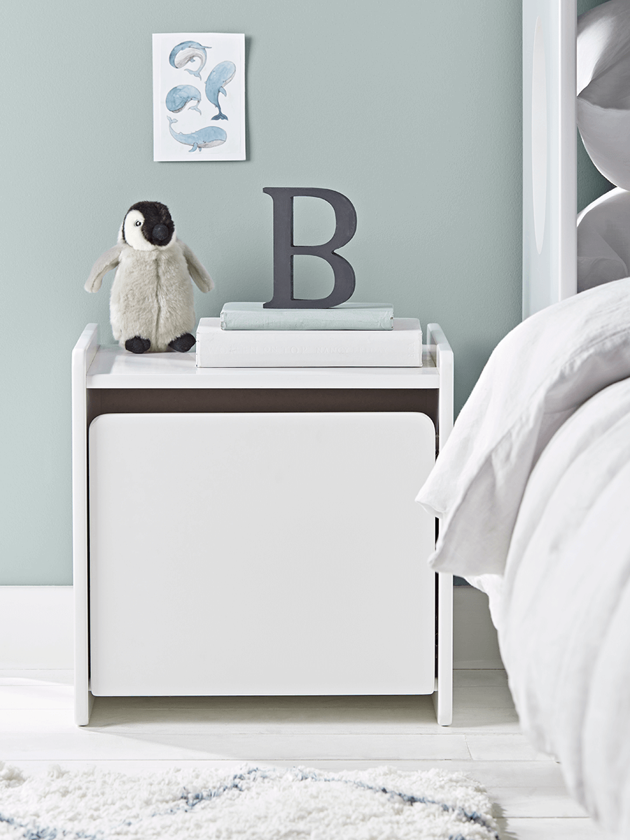 

Cubi Bedside Table - White