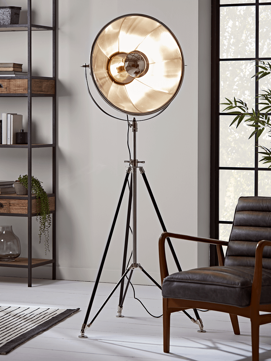 

NEW Vintage Style Photographers Lamp