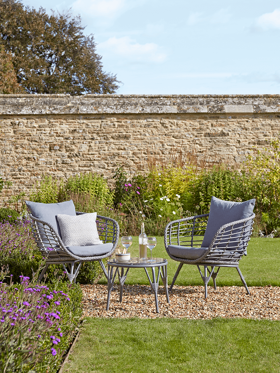 

NEW Rhodes Bistro Set