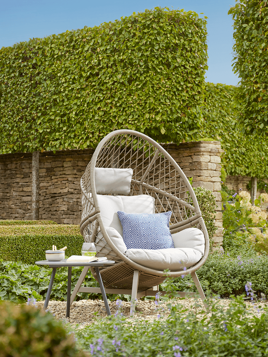 NEW Woven Rope Standing Egg Chair