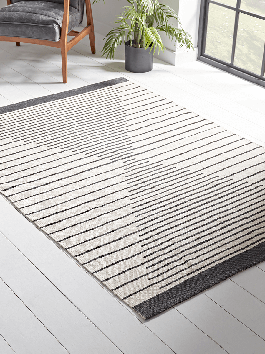 

NEW Maha Rug