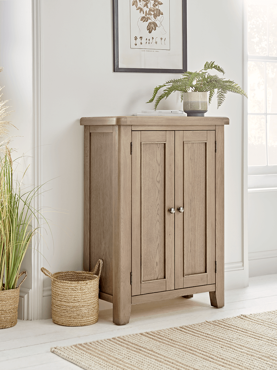 

NEW Burford Oak Shoe Cupboard