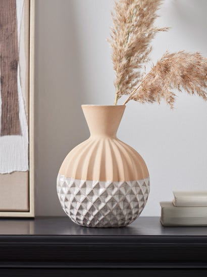 Round Geometric Vase